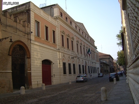 https://www.castelbolognese.org/wp-content/uploads/2013/09/palazzo_camerini_scola.jpg (119128 byte)